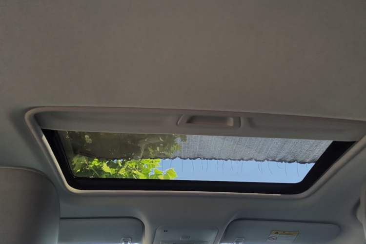 Used Chevrolet Monza 2023 1.5L Dual-Clutch Enjoyment Edition Headliner