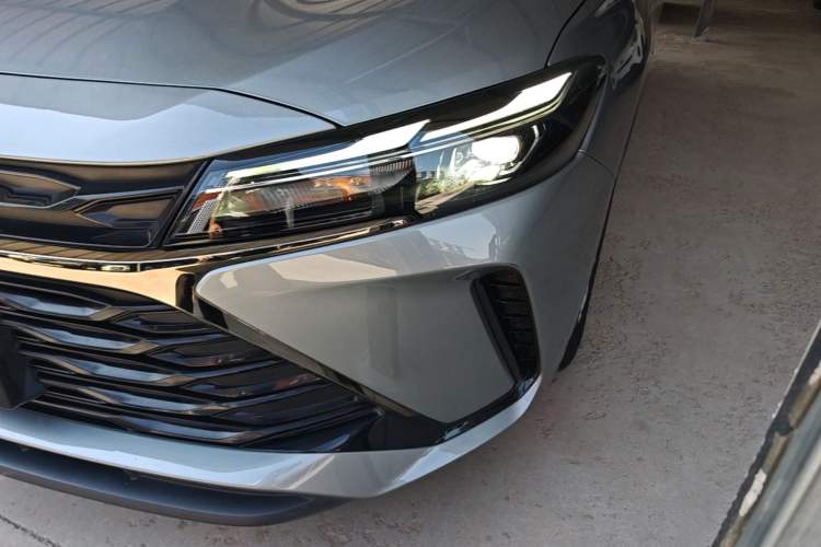 Used Chevrolet Monza 2023 1.5L Dual-Clutch Enjoyment Edition Left Front Headlight