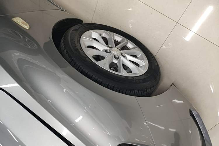 Used Chevrolet Monza 2023 1.5L Dual-Clutch Enjoyment Edition Left Front Wheel Hub