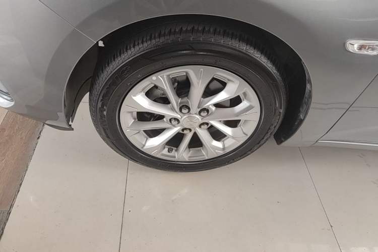 Used Chevrolet Monza 2023 1.5L Dual-Clutch Enjoyment Edition Left Front Wheel Hub