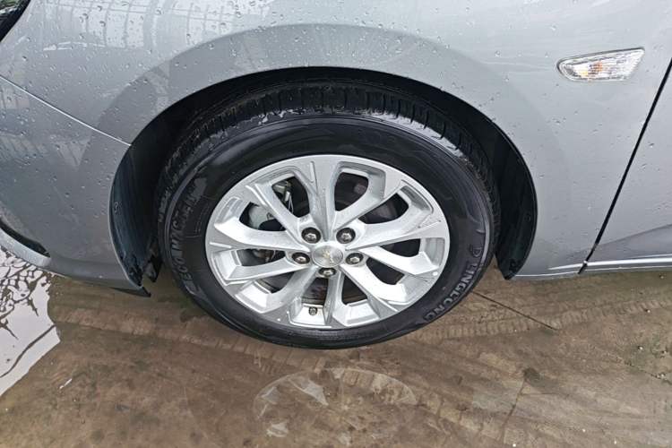 Used Chevrolet Monza 2023 1.5L Dual-Clutch Enjoyment Edition Left Front Wheel Hub