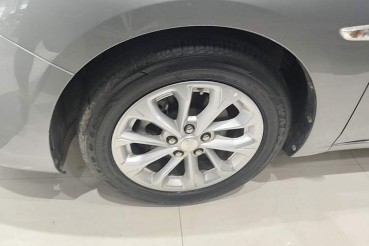 Used Chevrolet Monza 2023 1.5L Dual-Clutch Enjoyment Edition Left Front Wheel Hub