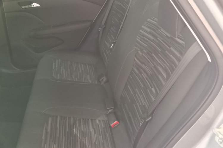 Used Chevrolet Monza 2023 1.5L Dual-Clutch Enjoyment Edition Left Rear Seat