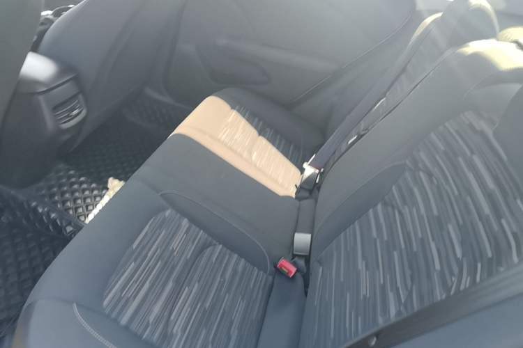 Used Chevrolet Monza 2023 1.5L Dual-Clutch Enjoyment Edition Left Rear Seat