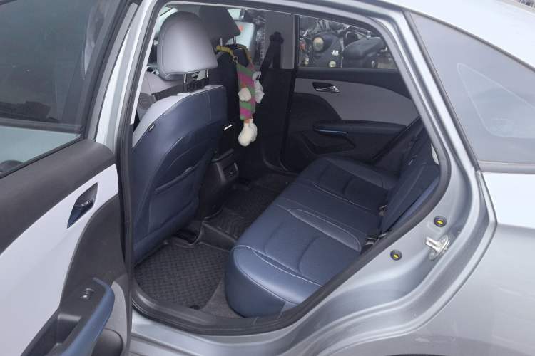 Used Chevrolet Monza 2023 1.5L Dual-Clutch Enjoyment Edition Left Rear Seat