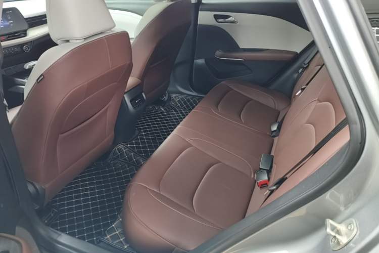 Used Chevrolet Monza 2023 1.5L Dual-Clutch Enjoyment Edition Left Rear Seat