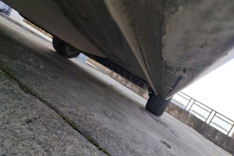 Used Chevrolet Monza 2023 1.5L Dual-Clutch Enjoyment Edition Left Side Sill