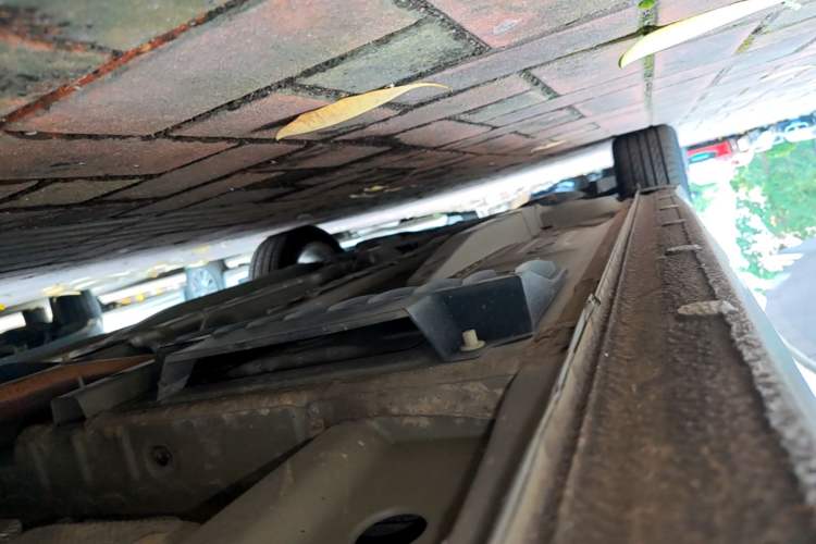 Used Chevrolet Monza 2023 1.5L Dual-Clutch Enjoyment Edition Left Side Sill