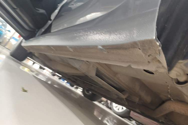 Used Chevrolet Monza 2023 1.5L Dual-Clutch Enjoyment Edition Left Side Sill