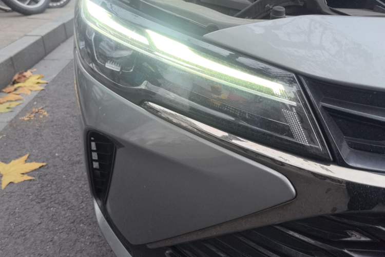 Used Chevrolet Monza 2023 1.5L Dual-Clutch Enjoyment Edition Right Front Headlight