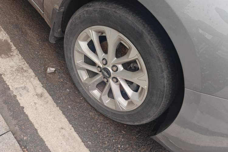 Used Chevrolet Monza 2023 1.5L Dual-Clutch Enjoyment Edition Right Front Wheel Hub