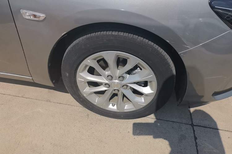 Used Chevrolet Monza 2023 1.5L Dual-Clutch Enjoyment Edition Right Front Wheel Hub