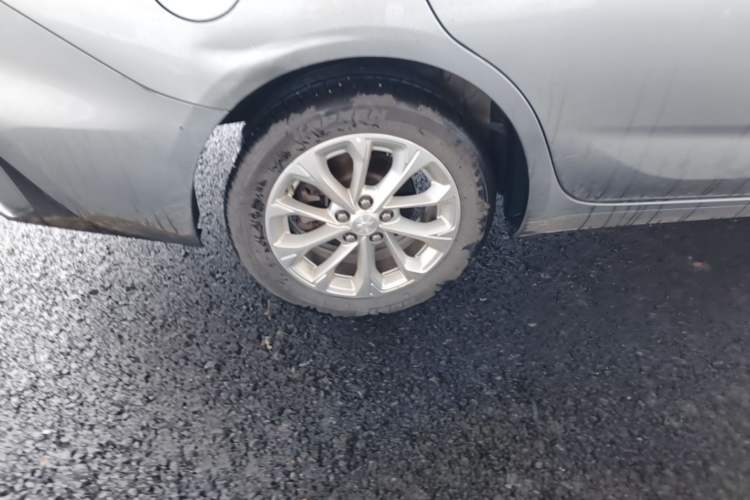 Used Chevrolet Monza 2023 1.5L Dual-Clutch Enjoyment Edition Right Rear Wheel Hub