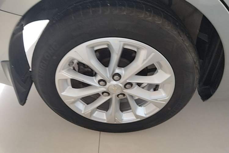 Used Chevrolet Monza 2023 1.5L Dual-Clutch Enjoyment Edition Right Rear Wheel Hub