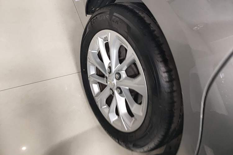Used Chevrolet Monza 2023 1.5L Dual-Clutch Enjoyment Edition Right Rear Wheel Hub