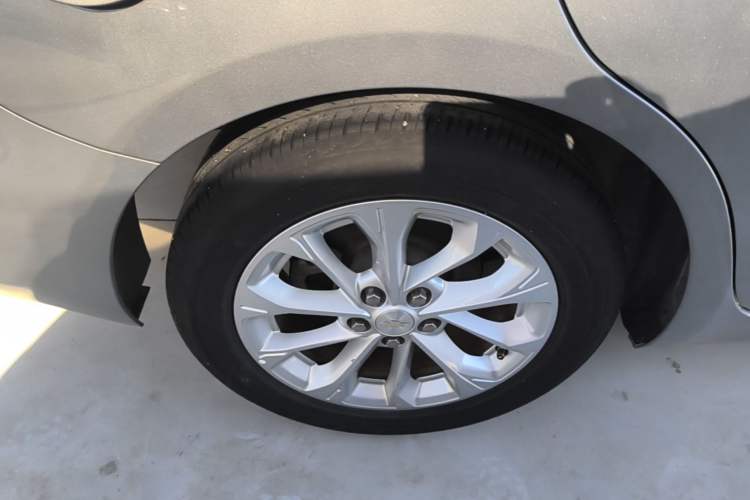Used Chevrolet Monza 2023 1.5L Dual-Clutch Enjoyment Edition Right Rear Wheel Hub
