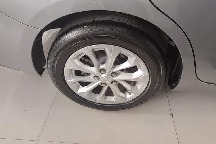 Used Chevrolet Monza 2023 1.5L Dual-Clutch Enjoyment Edition Right Rear Wheel Hub
