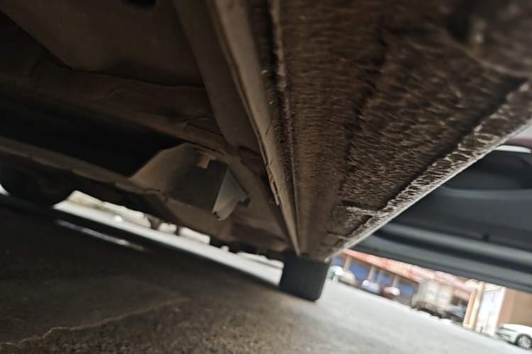 Used Chevrolet Monza 2023 1.5L Dual-Clutch Enjoyment Edition Right Side Sill