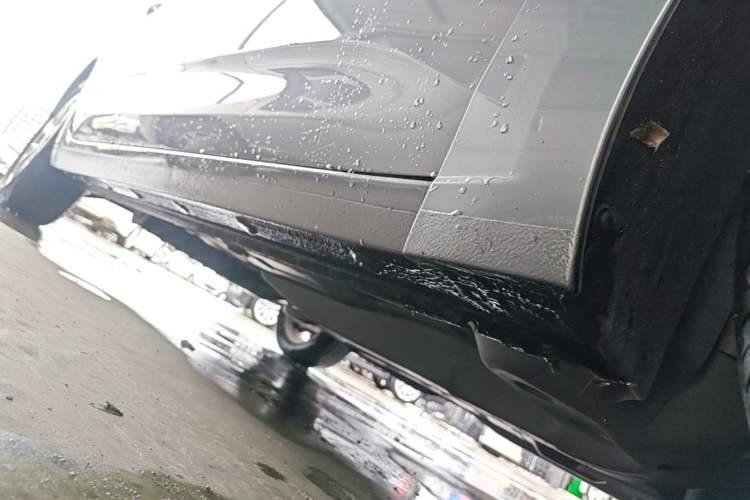 Used Chevrolet Monza 2023 1.5L Dual-Clutch Enjoyment Edition Right Side Sill
