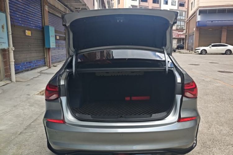 Used Chevrolet Monza 2023 1.5L Dual-Clutch Enjoyment Edition Trunk