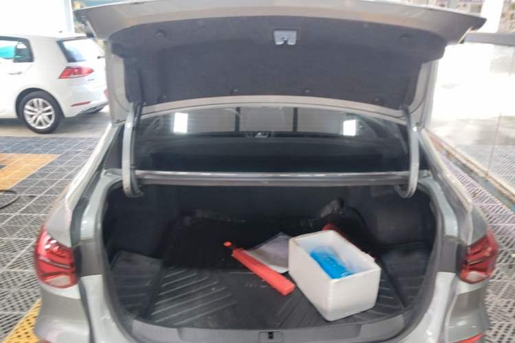Used Chevrolet Monza 2023 1.5L Dual-Clutch Enjoyment Edition Trunk