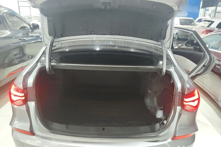Used Chevrolet Monza 2023 1.5L Dual-Clutch Enjoyment Edition Trunk