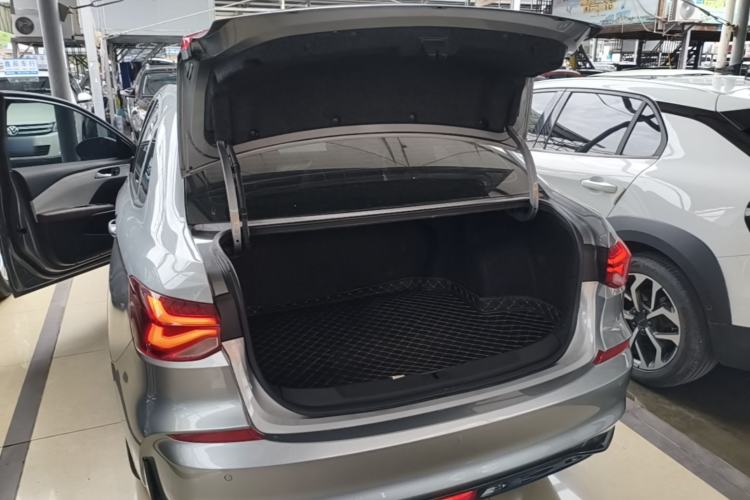 Used Chevrolet Monza 2023 1.5L Dual-Clutch Enjoyment Edition Trunk