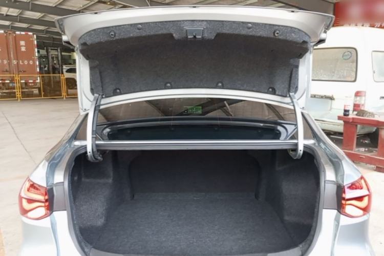Used Chevrolet Monza 2023 1.5L Dual-Clutch Enjoyment Edition Trunk