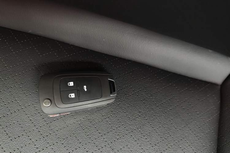 Used Chevrolet Monza 2023 1.3T Mild Hybrid Automatic Luxury Edition Vehicle Key