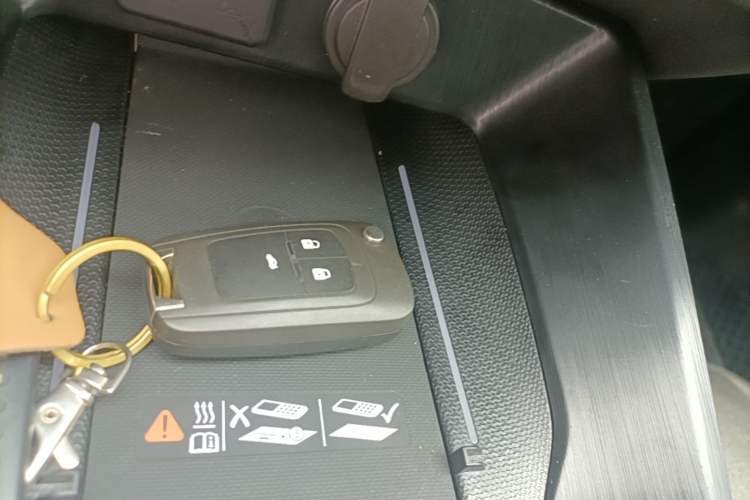 Used Chevrolet Monza 2023 1.3T Mild Hybrid Automatic Luxury Edition Vehicle Key