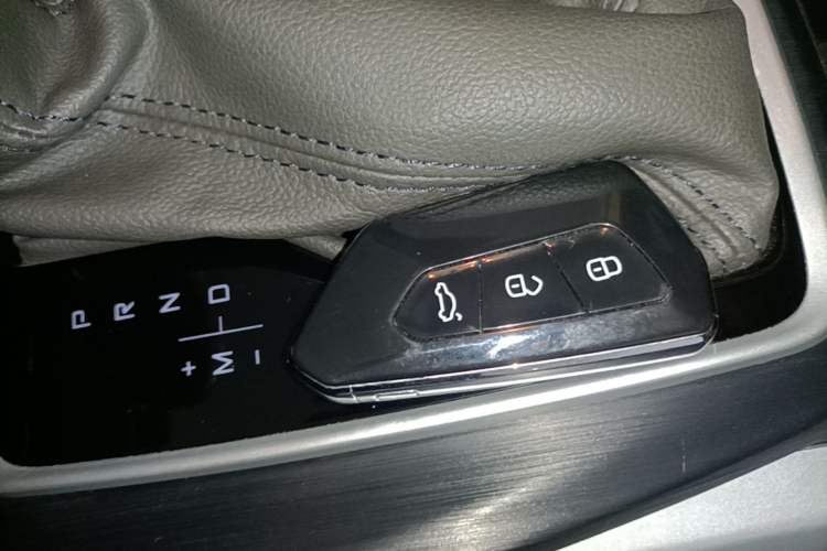 Used Chevrolet Monza 2023 1.5L Dual-Clutch Enjoyment Edition Vehicle Key