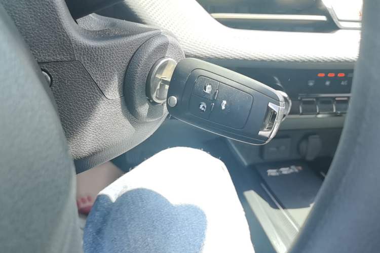 Used Chevrolet Monza 2023 1.5L Dual-Clutch Enjoyment Edition Vehicle Key