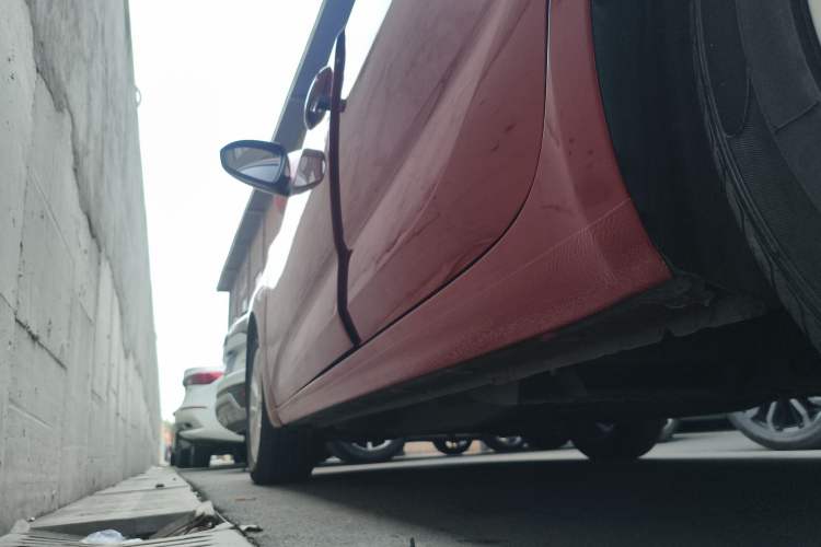 Used Chevrolet Monza 2023 1.5L Dual-Clutch Enjoyment Edition Left Side Sill
