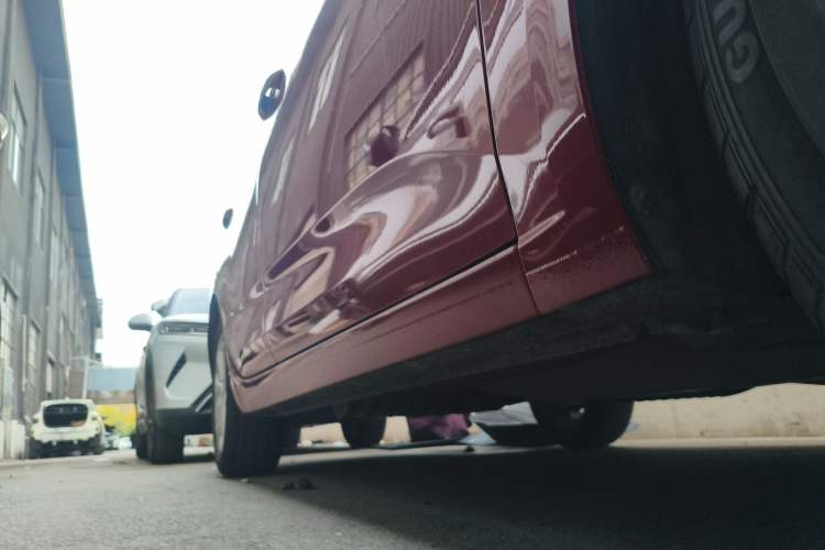 Used Chevrolet Monza 2023 1.5L Dual-Clutch Enjoyment Edition Right Side Sill