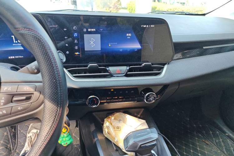 Used Chevrolet Monza 2023 1.5L Dual-Clutch Enjoyment Edition Audio And AC Panel