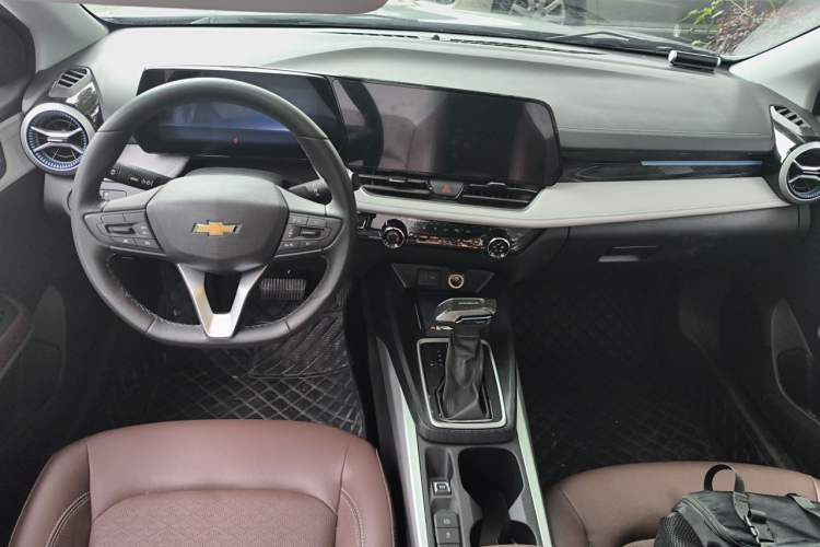 Used Chevrolet Monza 2023 1.5L Dual-Clutch Enjoyment Edition Center Console