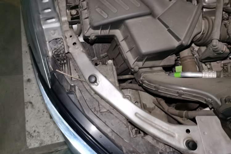 Used Chevrolet Monza 2023 1.3T Mild Hybrid Automatic Luxury Edition Engine Bay Right
