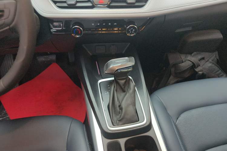 Used Chevrolet Monza 2023 1.5L Dual-Clutch Enjoyment Edition Gear Lever