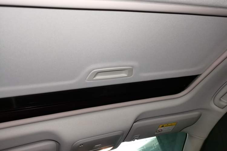 Used Chevrolet Monza 2023 1.3T Mild Hybrid Automatic Luxury Edition Headliner