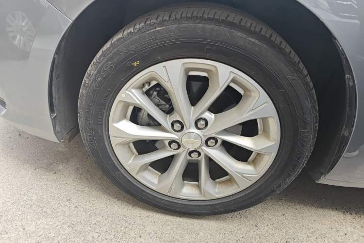 Used Chevrolet Monza 2023 1.5L Dual-Clutch Enjoyment Edition Left Front Wheel Hub