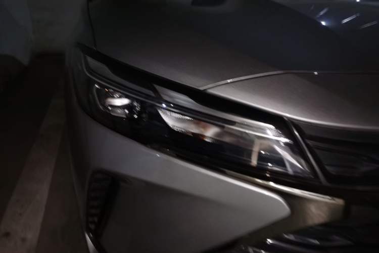 Used Chevrolet Monza 2023 1.3T Mild Hybrid Automatic Luxury Edition Right Front Headlight