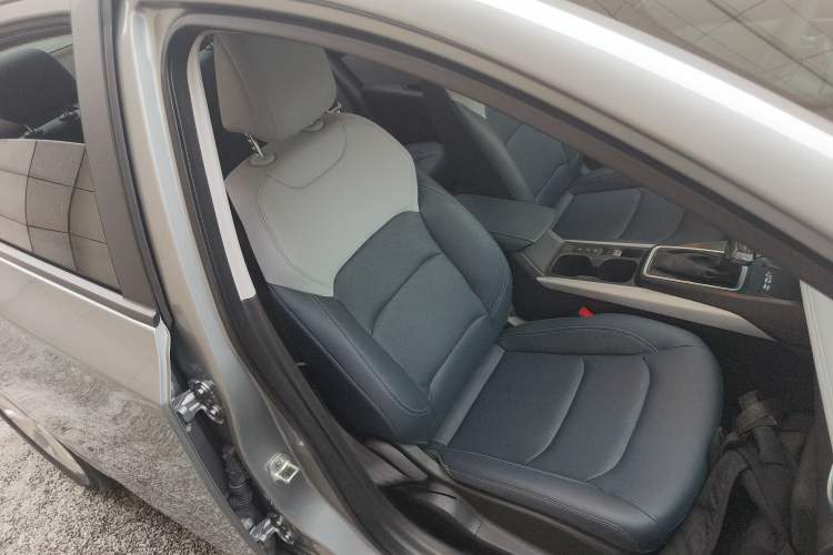 Used Chevrolet Monza 2023 1.5L Dual-Clutch Enjoyment Edition Right Front Seat