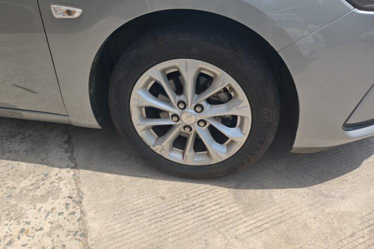 Used Chevrolet Monza 2023 1.5L Dual-Clutch Enjoyment Edition Right Front Wheel Hub