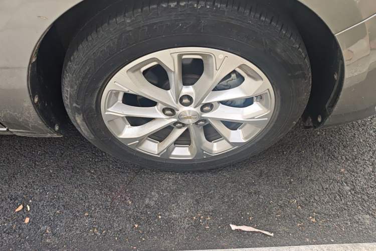 Used Chevrolet Monza 2023 1.5L Dual-Clutch Enjoyment Edition Right Front Wheel Hub
