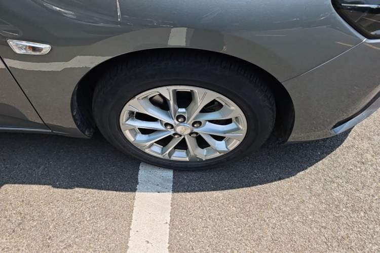 Used Chevrolet Monza 2023 1.5L Dual-Clutch Enjoyment Edition Right Front Wheel Hub
