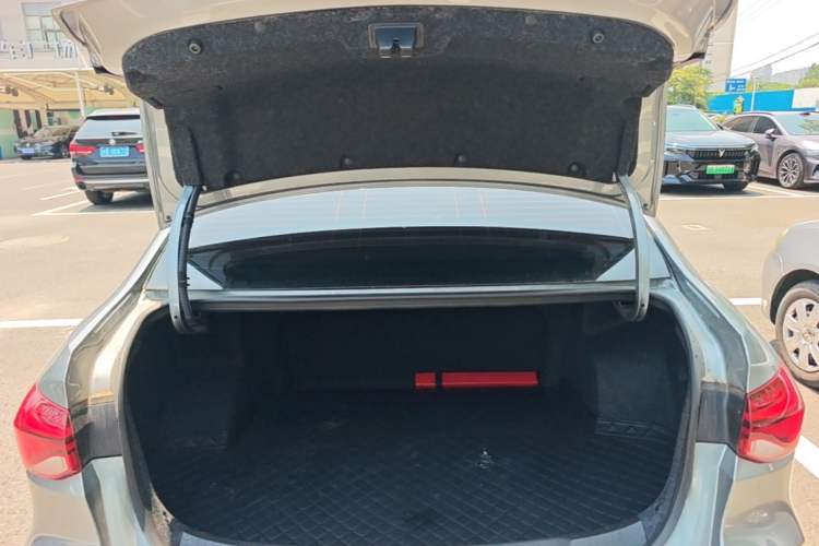 Used Chevrolet Monza 2023 1.5L Dual-Clutch Enjoyment Edition Trunk