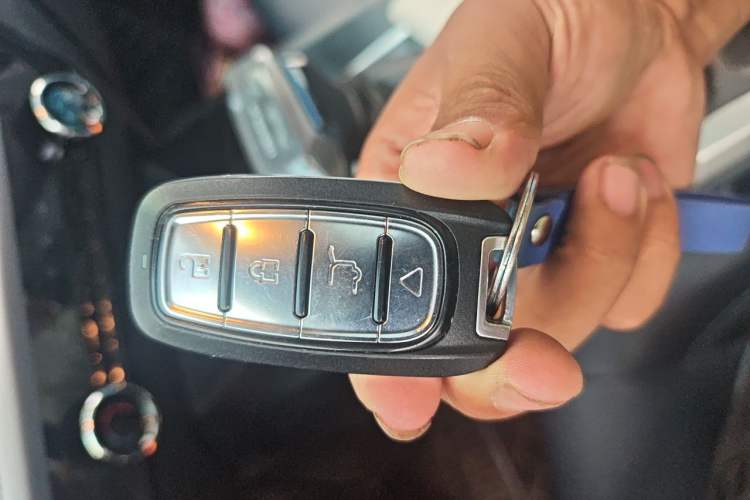 Used Chevrolet Monza 2023 1.5L Dual-Clutch Enjoyment Edition Vehicle Key