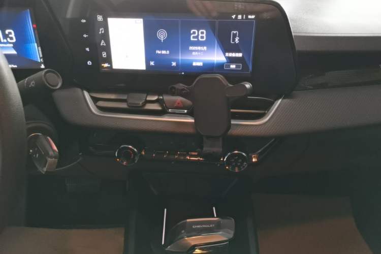 Used Chevrolet Monza 2023 1.5L Dual-Clutch Enjoyment Edition Audio And AC Panel
