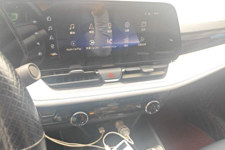 Used Chevrolet Monza 2023 1.5L Dual-Clutch Enjoyment Edition Audio And AC Panel