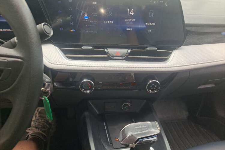 Used Chevrolet Monza 2023 1.5L Dual-Clutch WOW Enjoyment Edition Audio And AC Panel